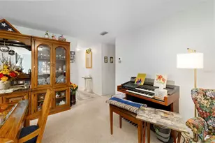 4586 Mohican Trail, Sarasota, FL 34233 - Photo 6