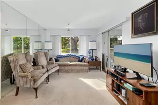 4586 Mohican Trail, Sarasota, FL 34233 - Photo 2