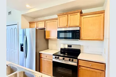 819 Fairwaycove Lane #102, Bradenton, FL 34212 - Photo 14