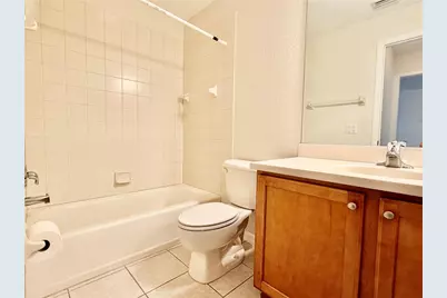819 Fairwaycove Lane #102, Bradenton, FL 34212 - Photo 36