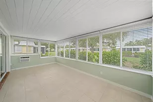 5865 Tidewood Ave, Sarasota, FL 34231 - Photo 26