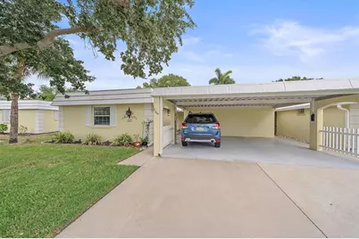 5865 Tidewood Avenue #8, Sarasota, FL 34231 - Photo 2