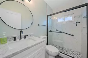 5865 Tidewood Ave, Sarasota, FL 34231 - Photo 18