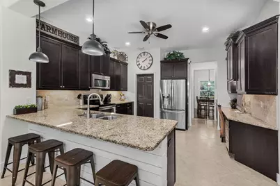3015 160th Terrace E, Parrish, FL 34219 - Photo 2