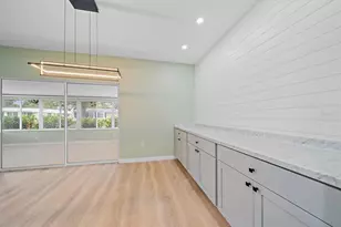 5865 Tidewood Ave, Sarasota, FL 34231 - Photo 12