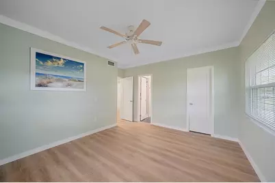 5865 Tidewood Avenue #8, Sarasota, FL 34231 - Photo 18