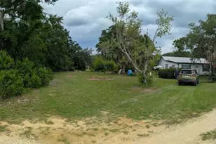 20877 SE 143rd Pl, Umatilla, FL 32784 - Photo 4