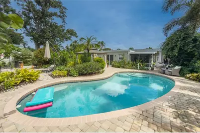 3326 Bougainvillea Street, Sarasota, FL 34239 - Photo 24