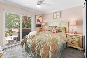 3326 Bougainvillea St, Sarasota, FL 34239 - Photo 10
