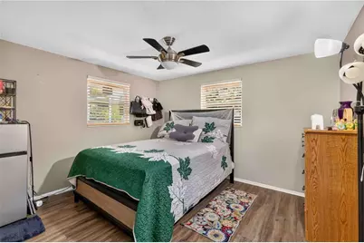 5408 Evora Avenue, Sarasota, FL 34235 - Photo 16