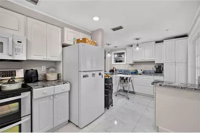 5408 Evora Avenue, Sarasota, FL 34235 - Photo 10