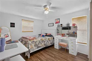 5408 Evora Ave, Sarasota, FL 34235 - Photo 14