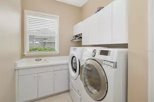 2528 Tom Morris Dr, Sarasota, FL 34240 - Photo 28