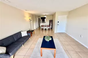 2612 Hidden Lake Dr N, Sarasota, FL 34237 - Photo 4