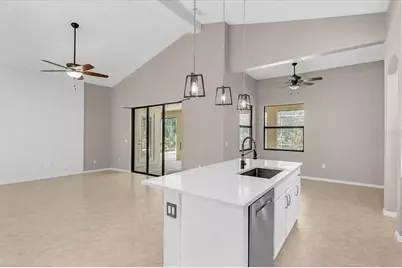608 Dogwood Run, Bradenton, FL 34212 - Photo 12