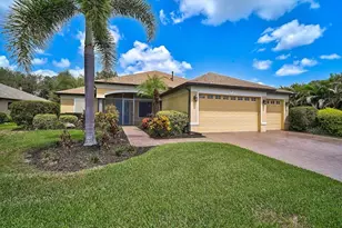 608 Dogwood Run, Bradenton, FL 34212 - Photo 2