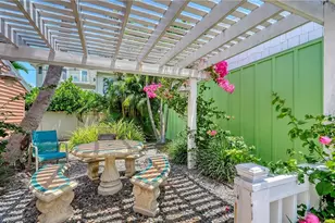 1603 Gulf Dr N, Bradenton Beach, FL 34217 - Photo 4