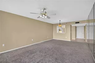 4550 Pinebrook Cir, Bradenton, FL 34209 - Photo 8