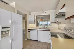 4550 Pinebrook Cir, Bradenton, FL 34209 - Photo 16
