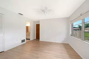 515 Rousseau Dr, Nokomis, FL 34275 - Photo 18