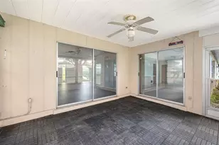 515 Rousseau Dr, Nokomis, FL 34275 - Photo 32