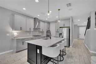16942 Savory Mist Cir, Bradenton, FL 34211 - Photo 10