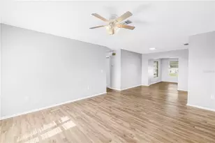 802 Buttonwood Dr, Bradenton, FL 34208 - Photo 4