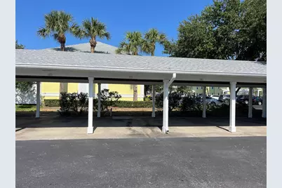 205 Pompano Drive SE #D, Saint Petersburg, FL 33705 - Photo 8