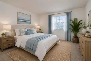 205 Pompano Dr SE, Saint Petersburg, FL 33705 - Photo 4