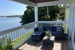 205 Pompano Dr SE, Saint Petersburg, FL 33705 - Photo 2