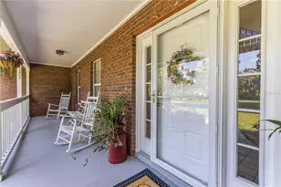 9308 65th Ave E, Bradenton, FL 34202 - Photo 4