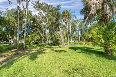 3415 41st Street E, Palmetto, FL 34221 - Photo 10