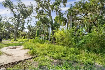 3415 41st Street E, Palmetto, FL 34221 - Photo 2
