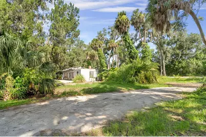 3415 41st Street E, Palmetto, FL 34221 - Photo 8