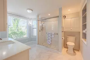 2410 Riverside Dr E, Bradenton, FL 34208 - Photo 22