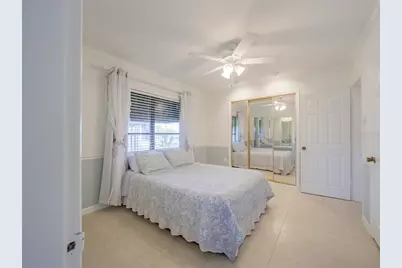 2410 Riverside Drive E, Bradenton, FL 34208 - Photo 20