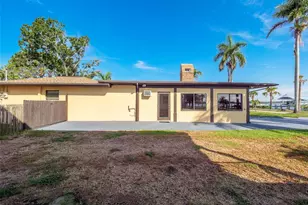 2410 Riverside Dr E, Bradenton, FL 34208 - Photo 60