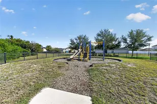 1717 Trailwater St, Ruskin, FL 33570 - Photo 46