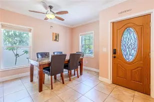 2920 Edgewood Ln, Sarasota, FL 34231 - Photo 2