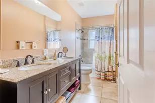 2920 Edgewood Ln, Sarasota, FL 34231 - Photo 20