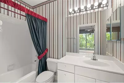 3954 Hamilton Club Circle #14, Sarasota, FL 34242 - Photo 18