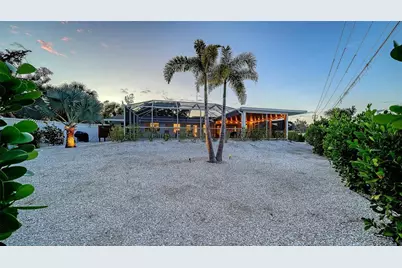 783 Birdsong Lane, Sarasota, FL 34242 - Photo 54