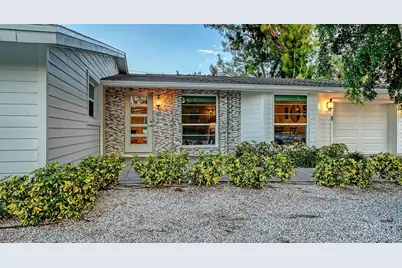 783 Birdsong Lane, Sarasota, FL 34242 - Photo 4
