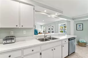 783 Birdsong Ln, Sarasota, FL 34242 - Photo 24