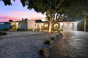 783 Birdsong Ln, Sarasota, FL 34242 - Photo 2