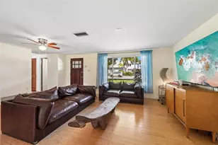 329 Bay Vista Ave, Osprey, FL 34229 - Photo 4