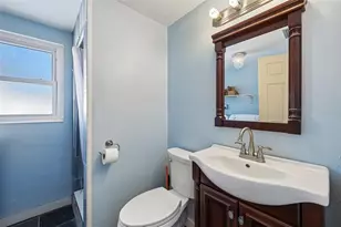 329 Bay Vista Ave, Osprey, FL 34229 - Photo 12