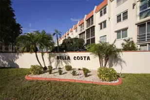 270 Santa Maria St, Venice, FL 34285 - Photo 1