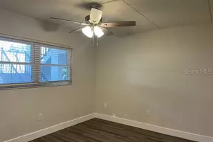 270 Santa Maria St, Venice, FL 34285 - Photo 8