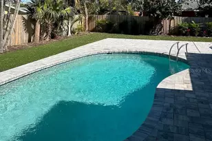 691 Russell St, Longboat Key, FL 34228 - Photo 38
